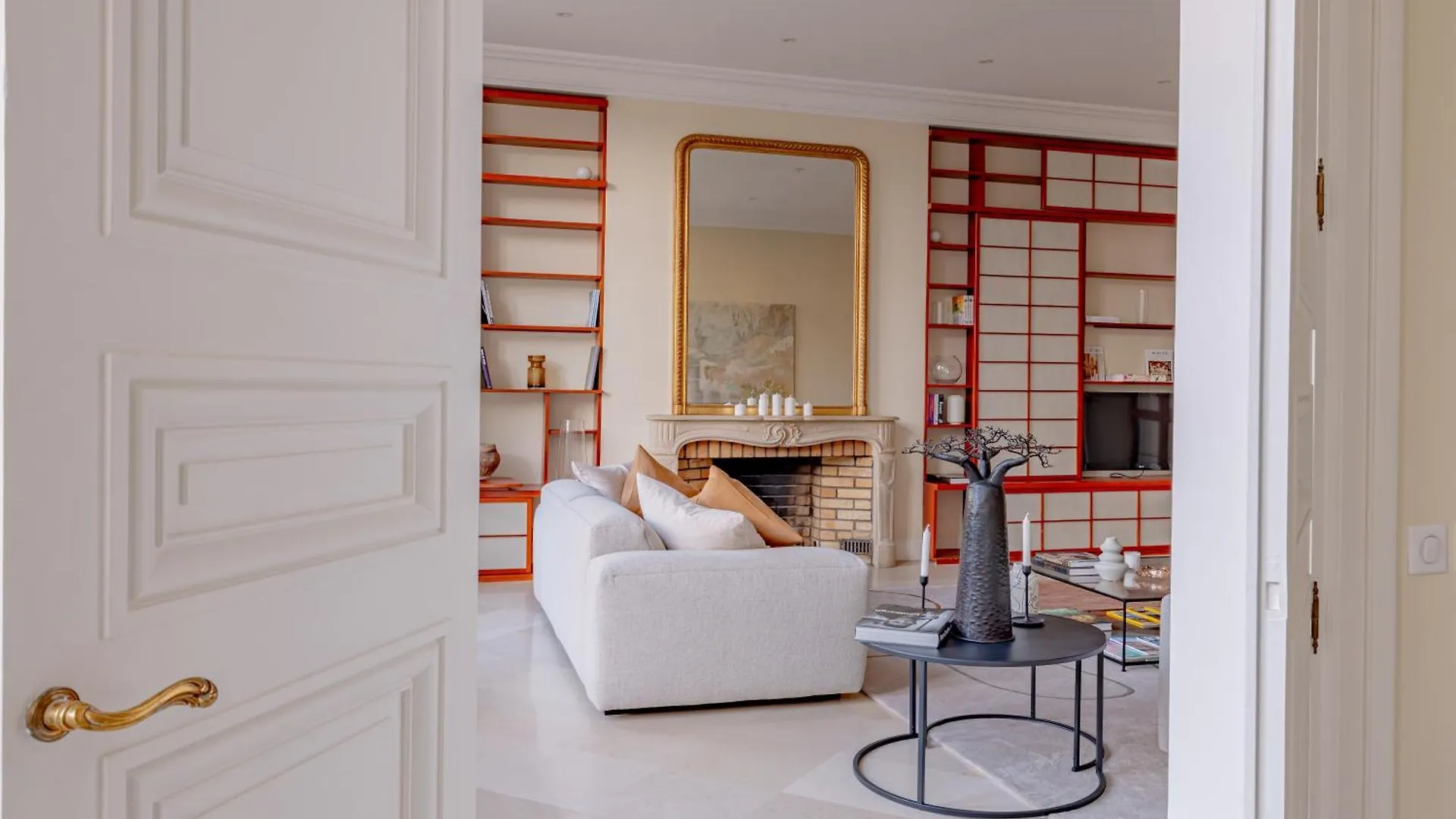 Timeless Elegance In Paris Apartment